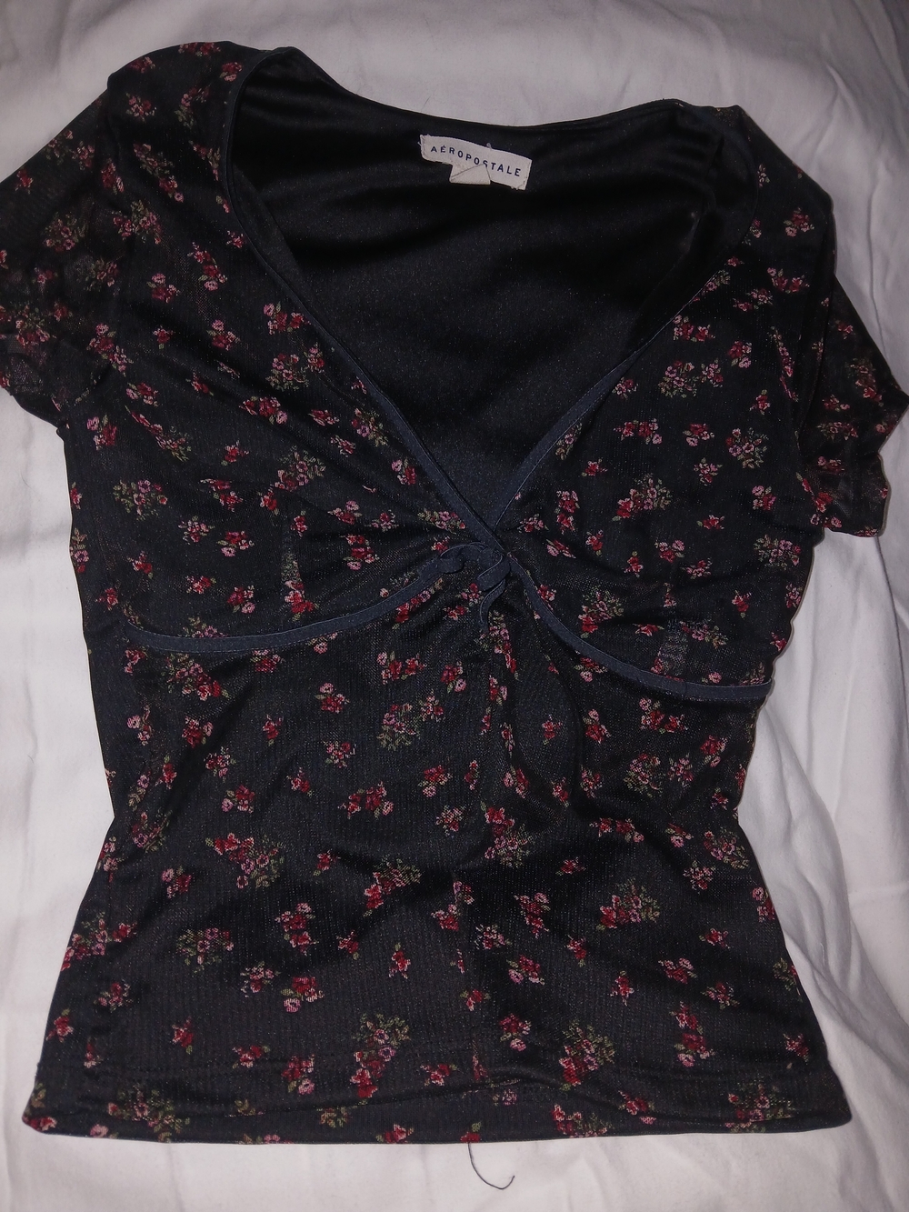 Aeropostale Women's Black Floral Twist-Front Top NWOT 2025